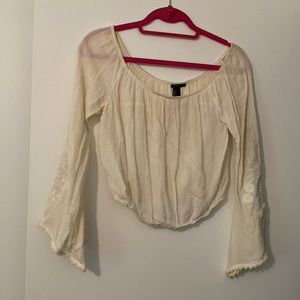 White flared sleeve crop top